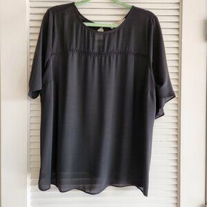 LOFT Plus Lightweight Mixed Media Blouse in Black - 16